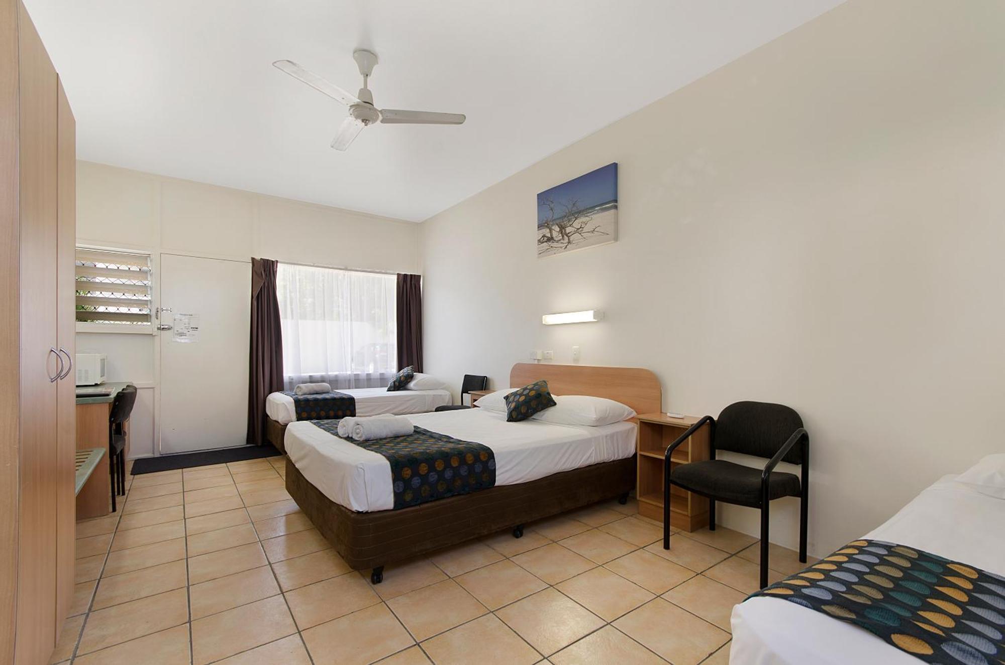 Beach House Motel Townsville Zewnętrze zdjęcie