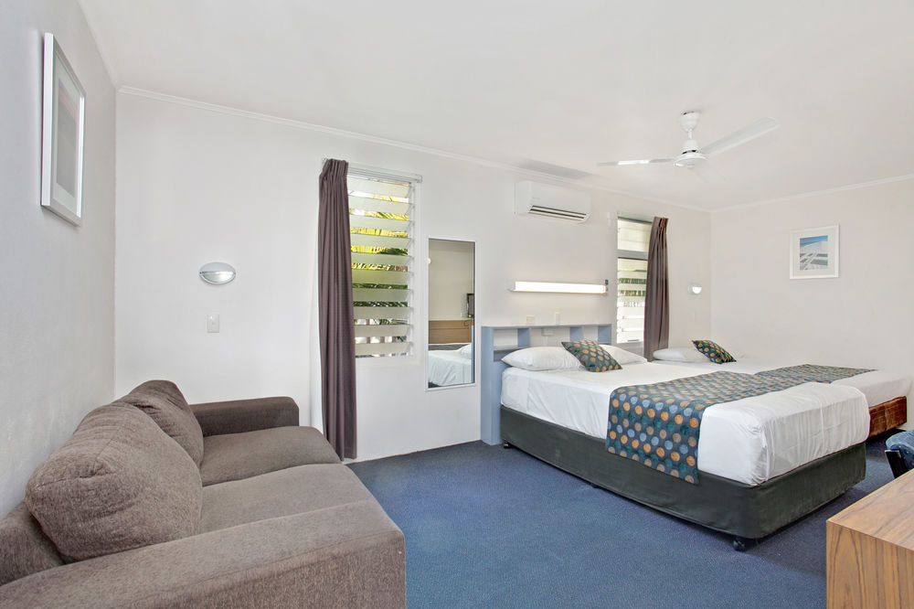 Beach House Motel Townsville Zewnętrze zdjęcie