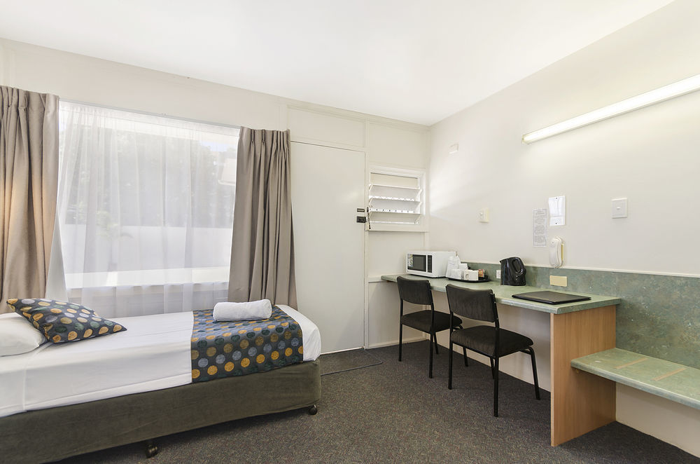 Beach House Motel Townsville Zewnętrze zdjęcie
