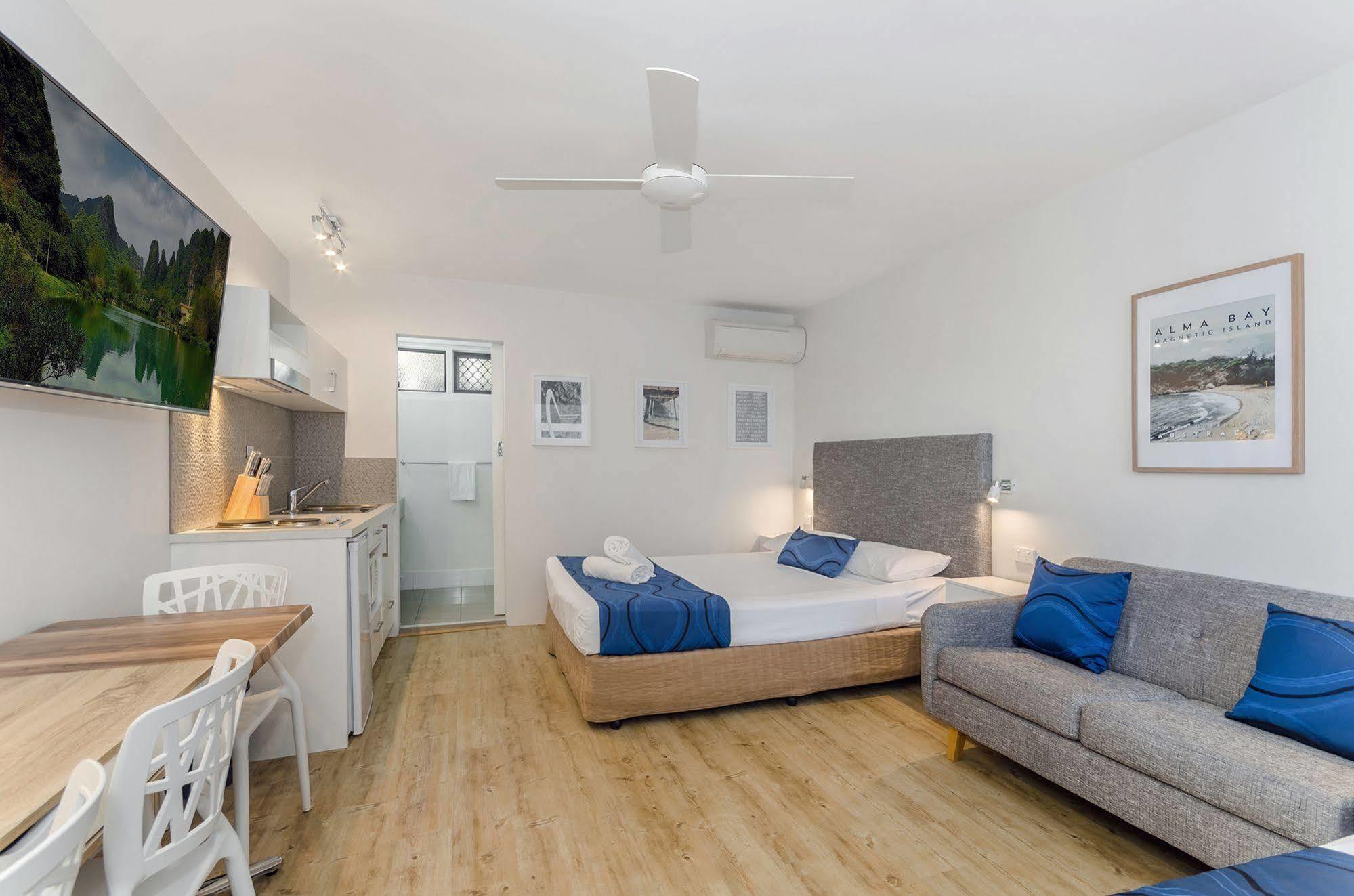 Beach House Motel Townsville Zewnętrze zdjęcie