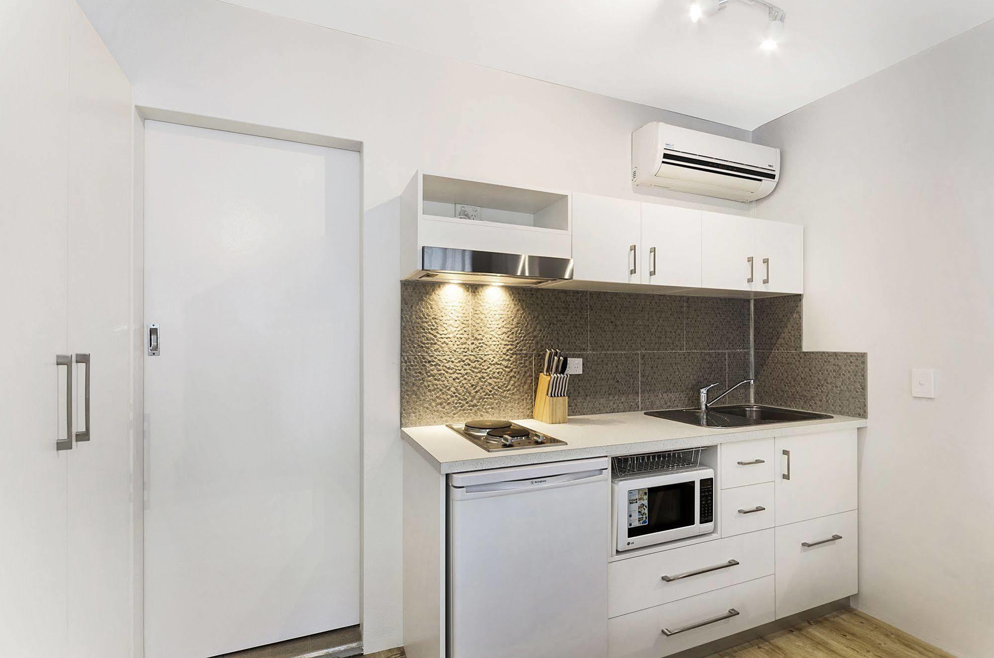 Beach House Motel Townsville Zewnętrze zdjęcie